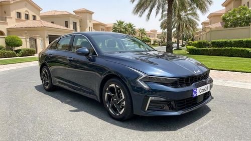كيا K5 LX كارس24 هي سوق ضخم للسيارات المستعملة موثوق ومضمون ٪كارس24 هي سوق ضخم للسيارات المستعملة موثوق ومضمون