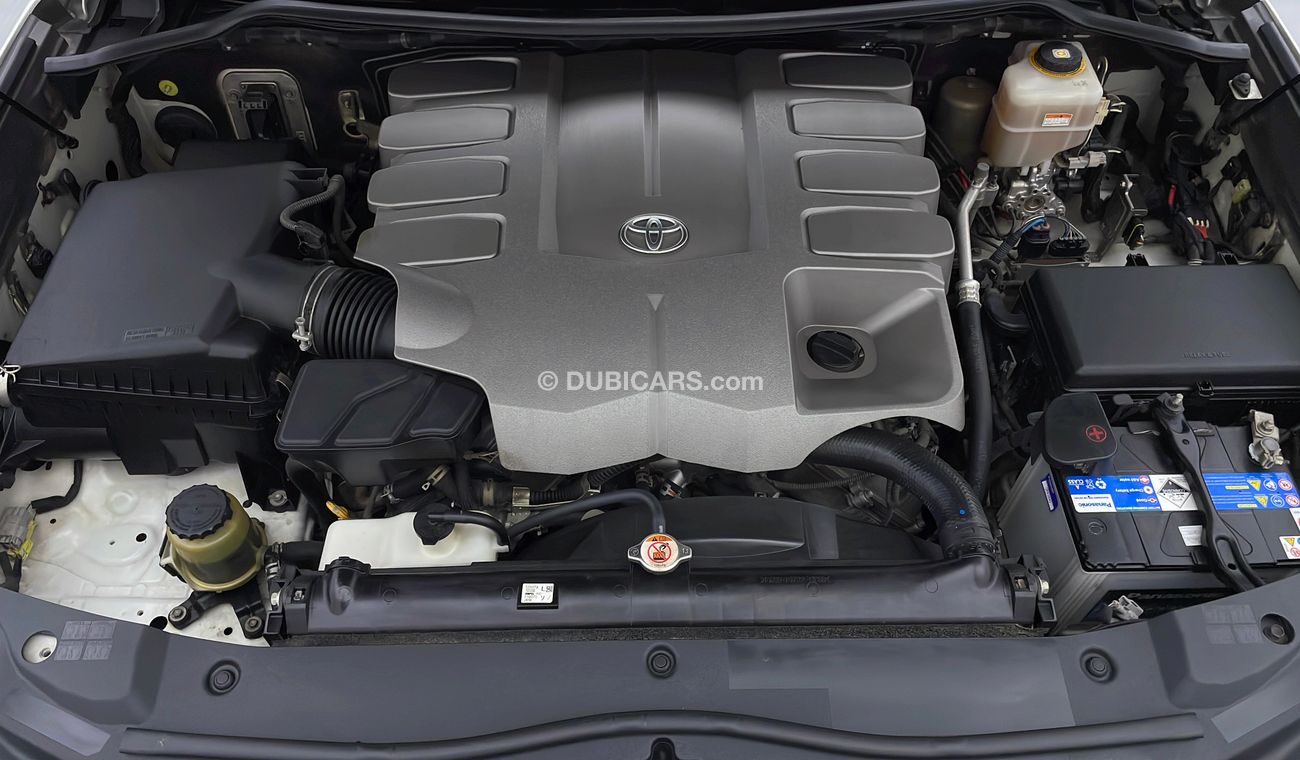 Toyota Land Cruiser GXR 4.6 | Under Warranty | Inspected on 150+ parameters