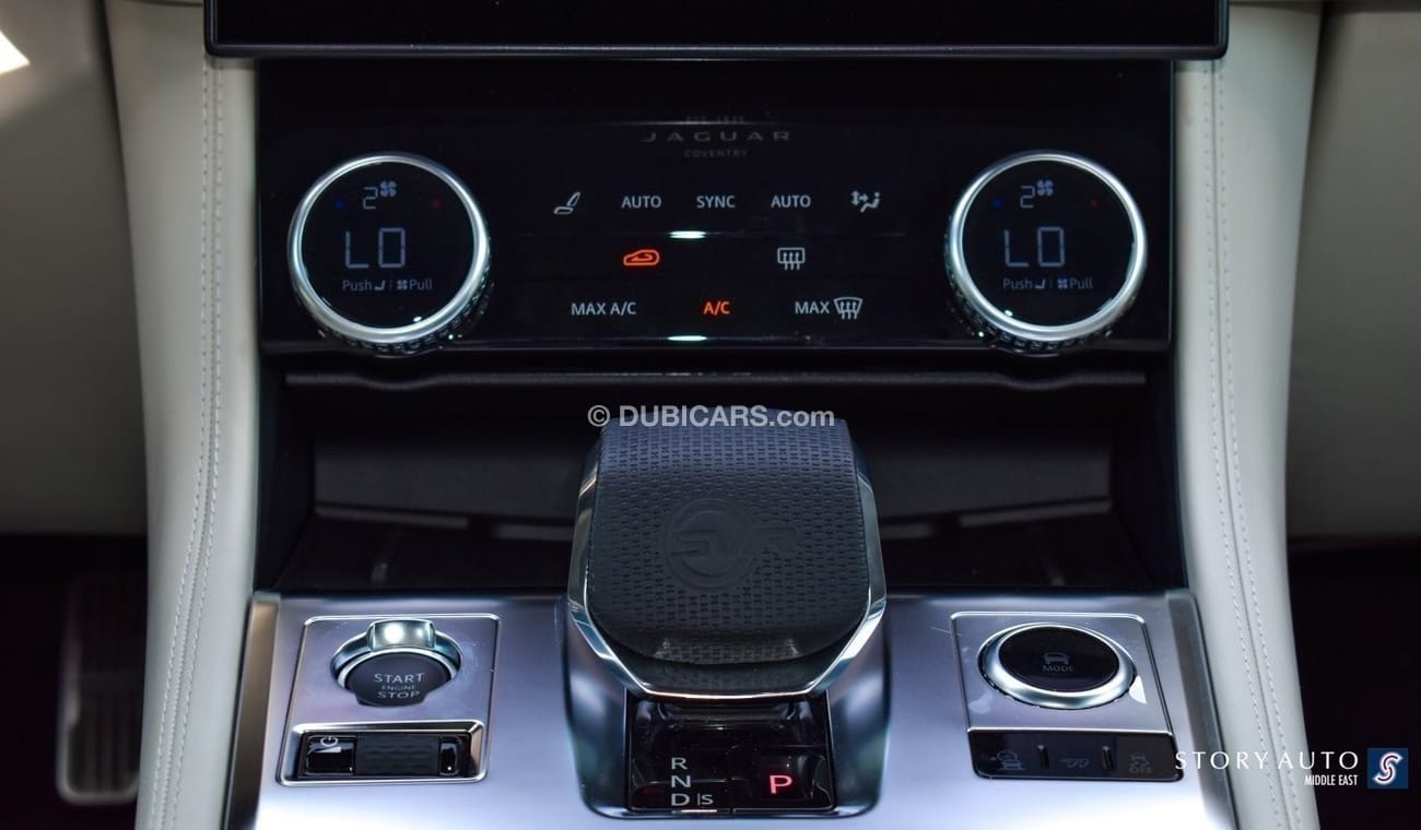 Jaguar F Pace SVR P550 5.0P V8 AWD Aut.  (For Local Sales plus 10% for Customs & VAT)