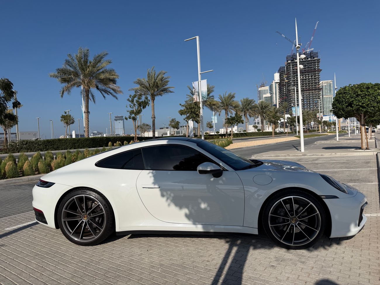 بورش 911 Porsche 911 Carrera (992) Coupe – 3.0L