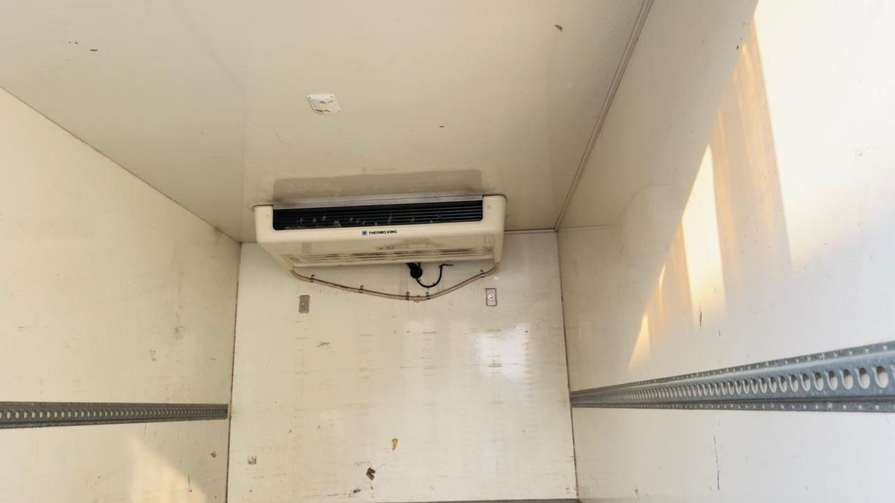 ميتسوبيشي فوسو كانتير 