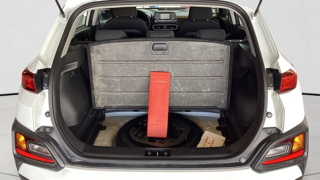 Hyundai Kona 2.0 AUTO GL SMART | Guaranteed Warranty | 0 Down Payment