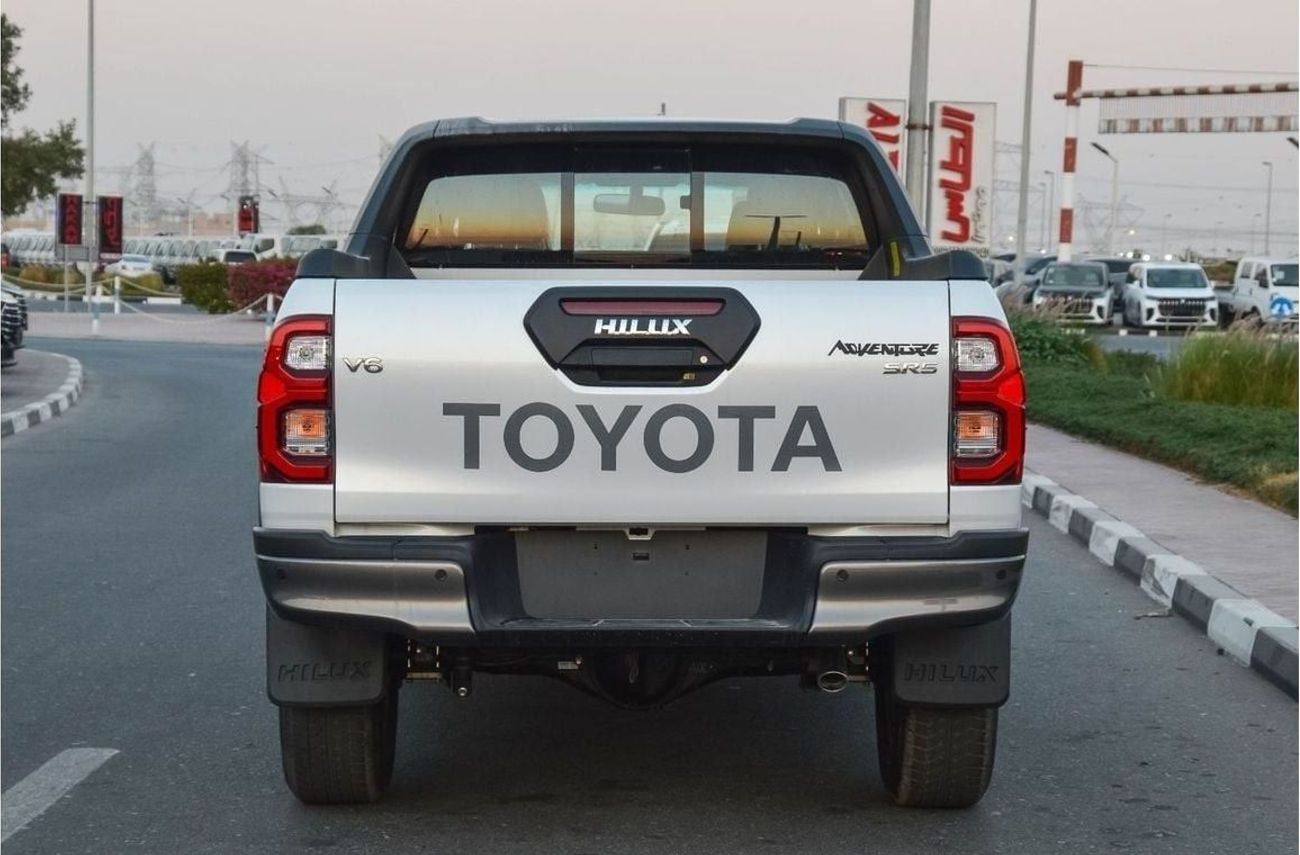 Toyota Hilux TOYOTA HILUX ADVENTURE 4.0L V6 AT 4WD PICKUP 2025