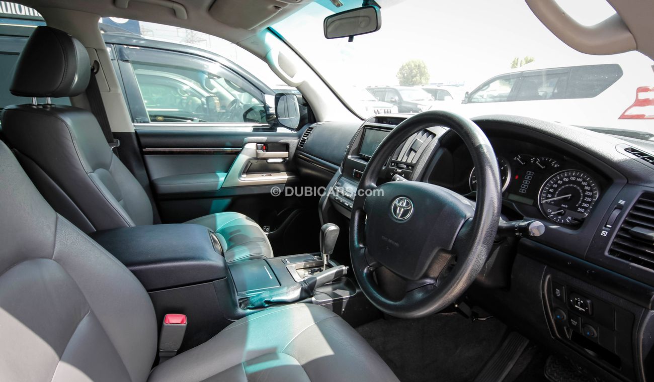 تويوتا لاند كروزر DIESEL  (GXL)