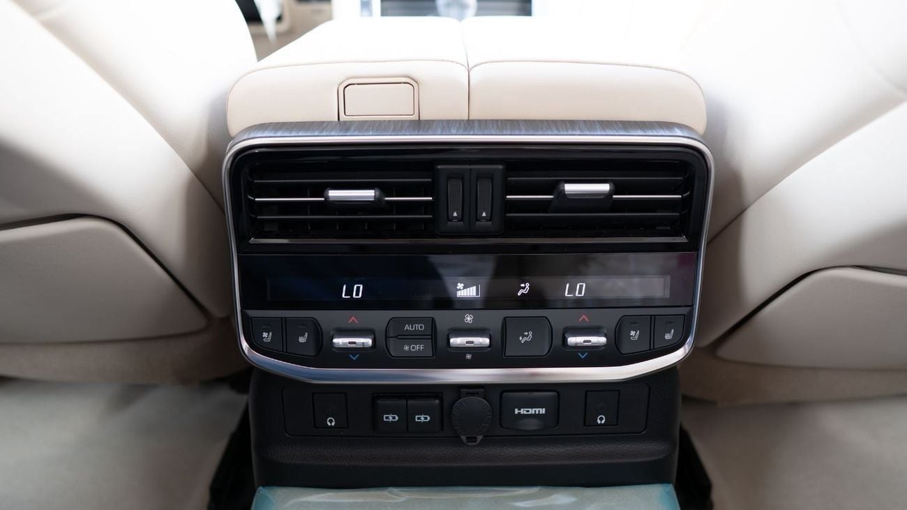 تويوتا لاند كروزر 2025 Toyota Land Cruiser VXR 3.5L AT Hybrid (Black)