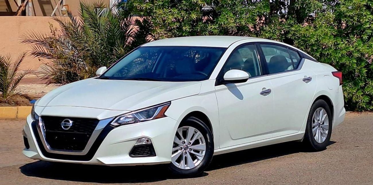 Nissan Altima S 2.5L 2021 2.5L GCC (830/-MONTHLY)