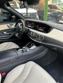 Mercedes-Benz S 63 AMG Std 5.5L MERCEDES BENZ AMG S63 2016 Japan import (clean title) Perfect condition 6 buttons full opti