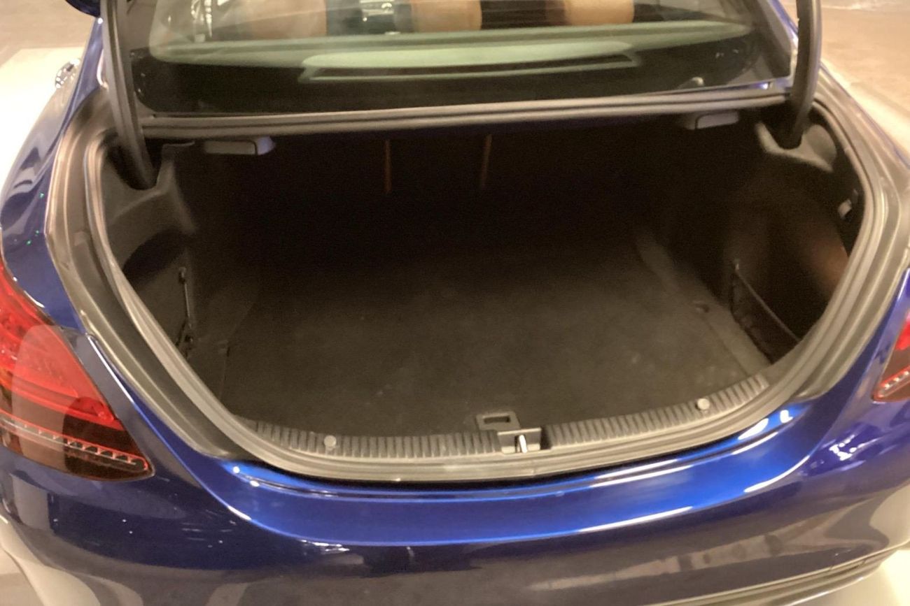 Mercedes-Benz C 200 Premium (AMG Line) | National Day Celebration | Guaranteed Warranty | 0 Down Payment