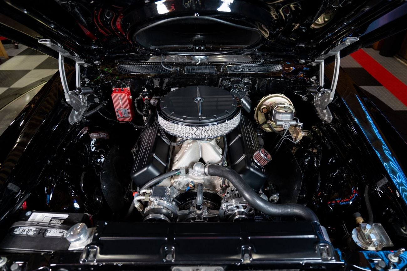 Chevrolet Chevelle SS, 496 Stroker V8, 725HP, Frame Off Pro Touring Restomod