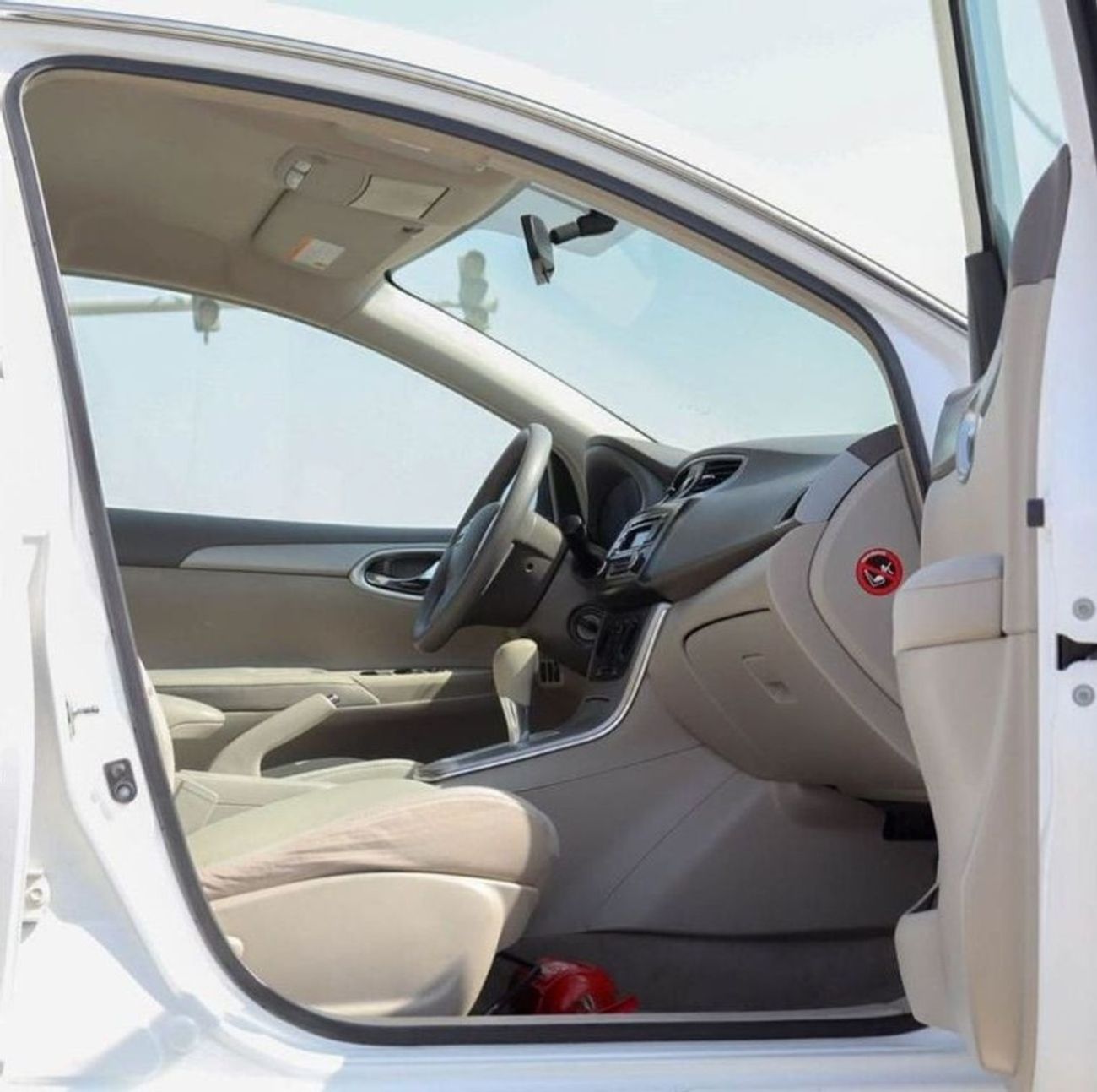 Nissan Sentra S 1.6L (110 HP) Nissan Sentra 1.6L 2020 GCC accident-free in excellent condition 513 P.M