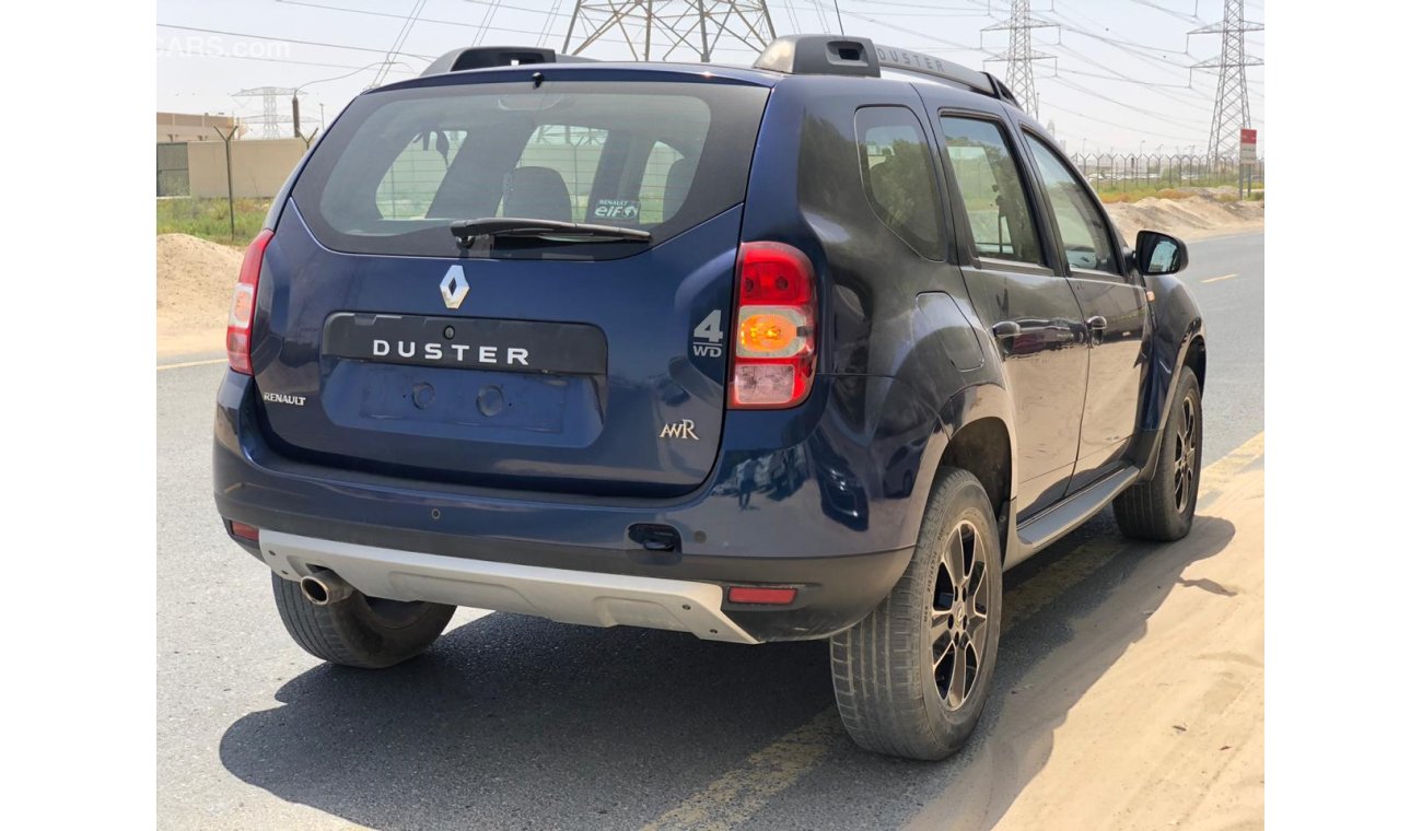 Renault Duster 1.6L 4WD, DVD + Rear Camera, Alloy Rims 17'', Fog Lights, Power Windows, Back Sensors, LOT-711