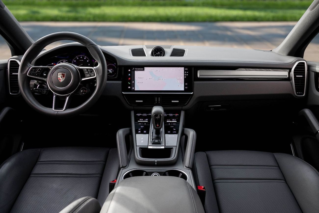 Porsche Cayenne Coupe E-Hybrid | 5,092 P.M | 0% Downpayment | Like New!