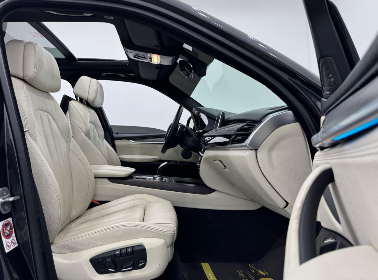 BMW X5 35i Exclusive 3.0L (7 Seater) 2017 BMW X5 xDrive35i, Feb 2025 BMW Service Pack, Full Options, 7 Seat