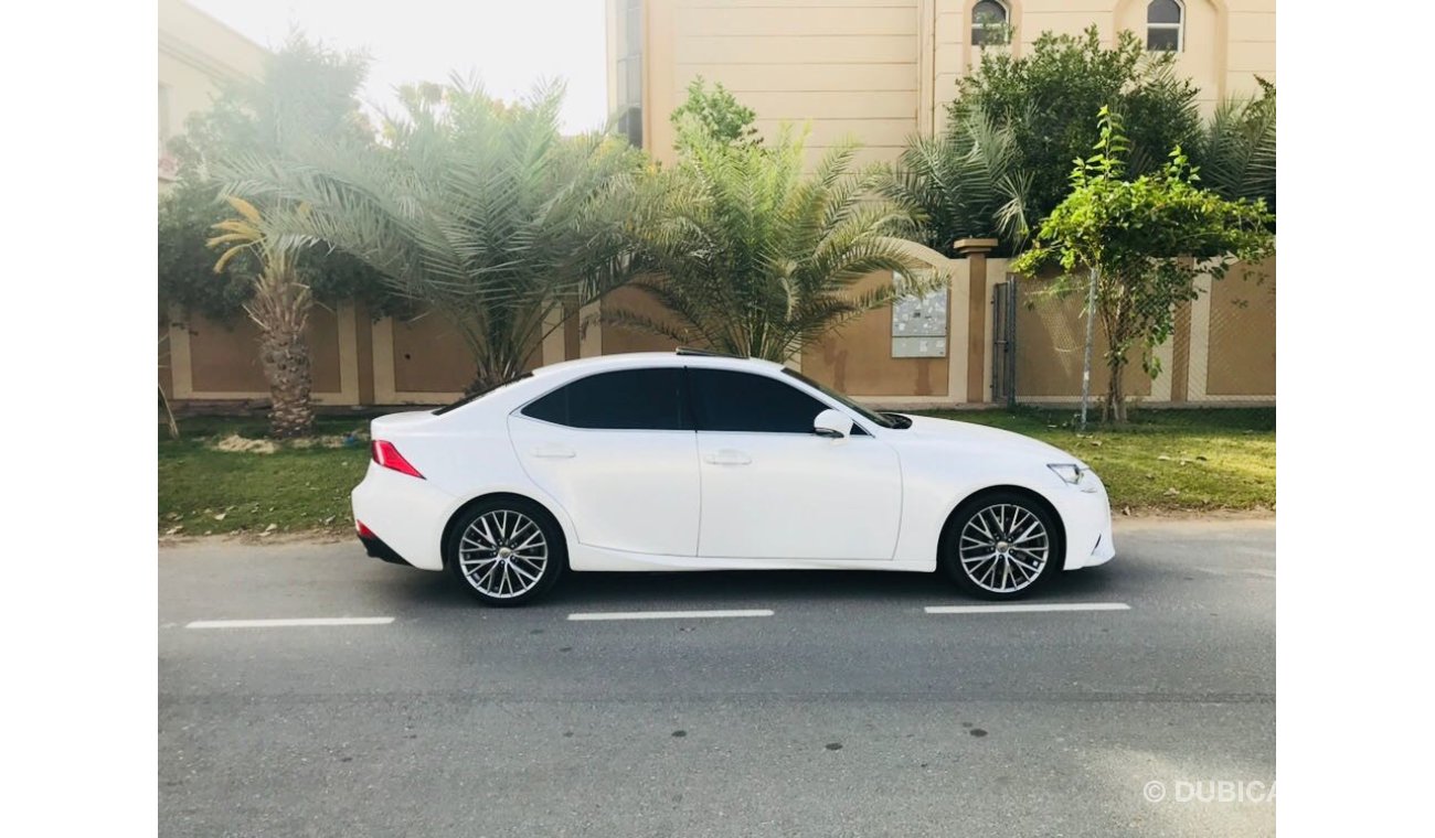 Lexus IS 200 200T 1430/- MONTHLY 0% DOWN PAYMENT , FULL OPTION