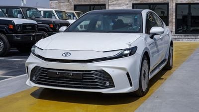 Toyota Camry LE HEV