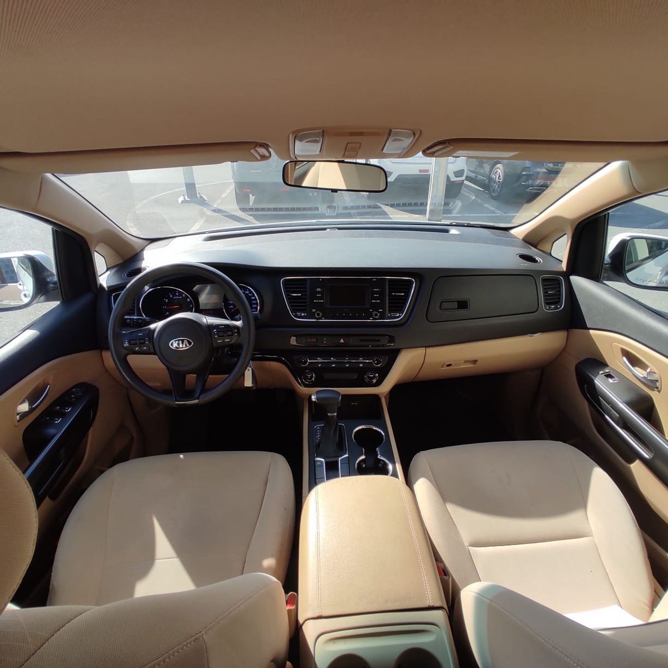 Kia Carnival GDI L 3.5L