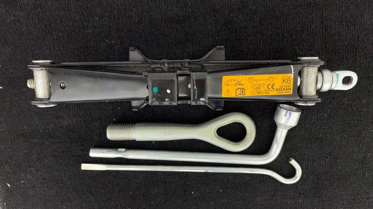 Nissan Sunny SV 1.5 | Zero Down Payment | Free Home Test Drive