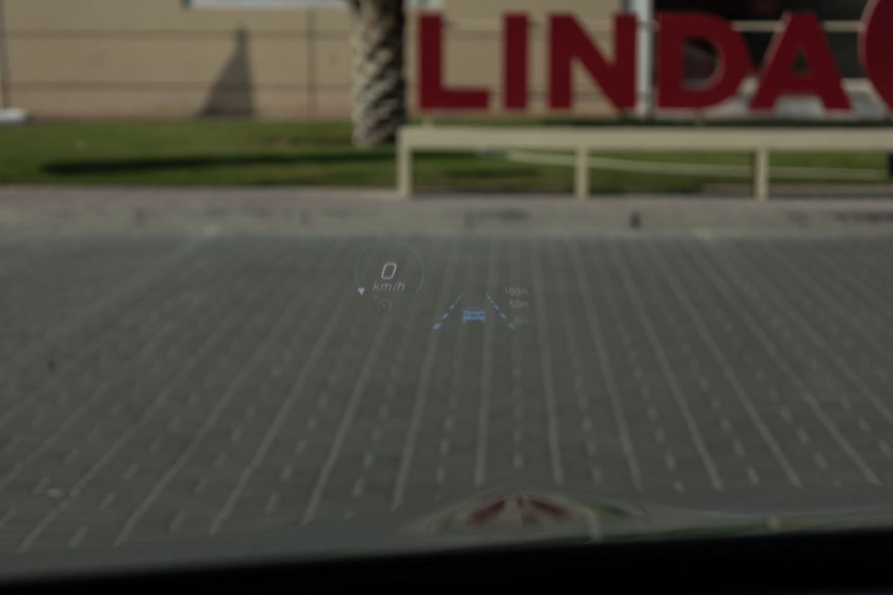 مرسيدس بنز CLA 250 Std 2.0L (221 HP)