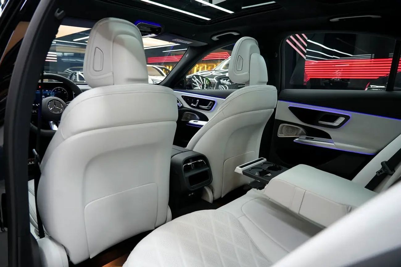 مرسيدس بنز E300 E 300 | GCC 0km | Agency Warranty | AMG Package