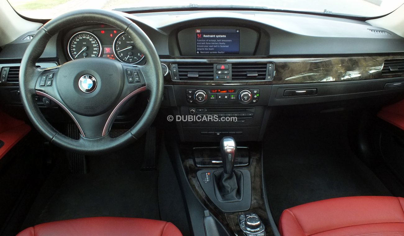بي أم دبليو 325 i