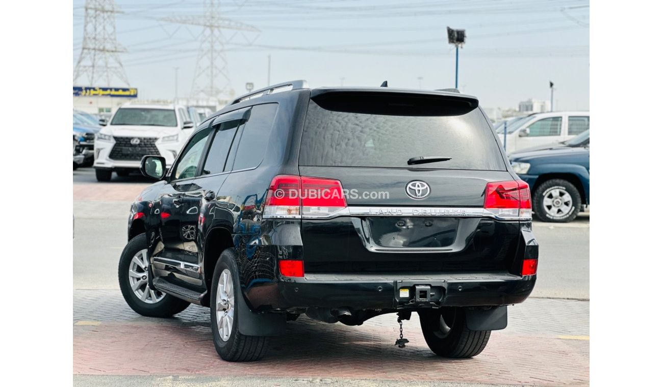 تويوتا لاند كروزر