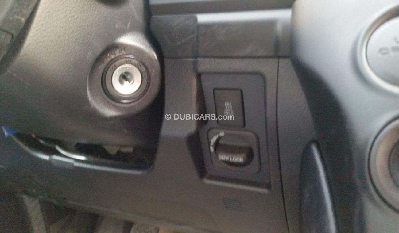 Toyota Land Cruiser G9, 4.5L Diesel, Manual, Transmission,  RR Difflock