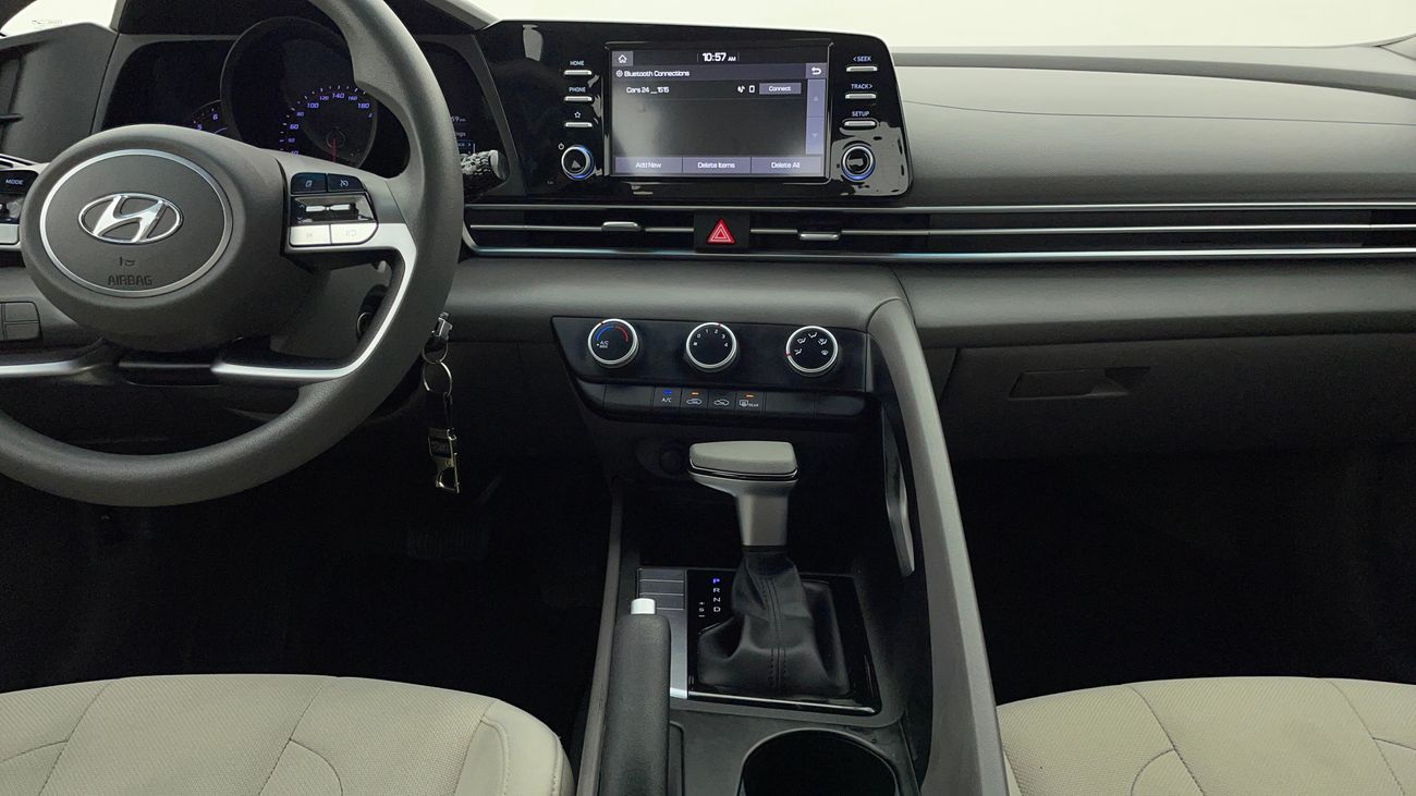 هيونداي إلانترا SMART 1.6 | بدون دفعة مقدمة | اختبار القيادة في المنزل