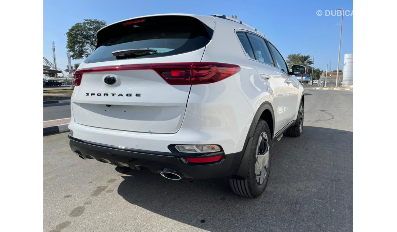 كيا سبورتيج كيا سبورتاج 1.6L Black Edition مع سقف بانورامي ، عجلات سبيكة Apple Car Play موديل 2022