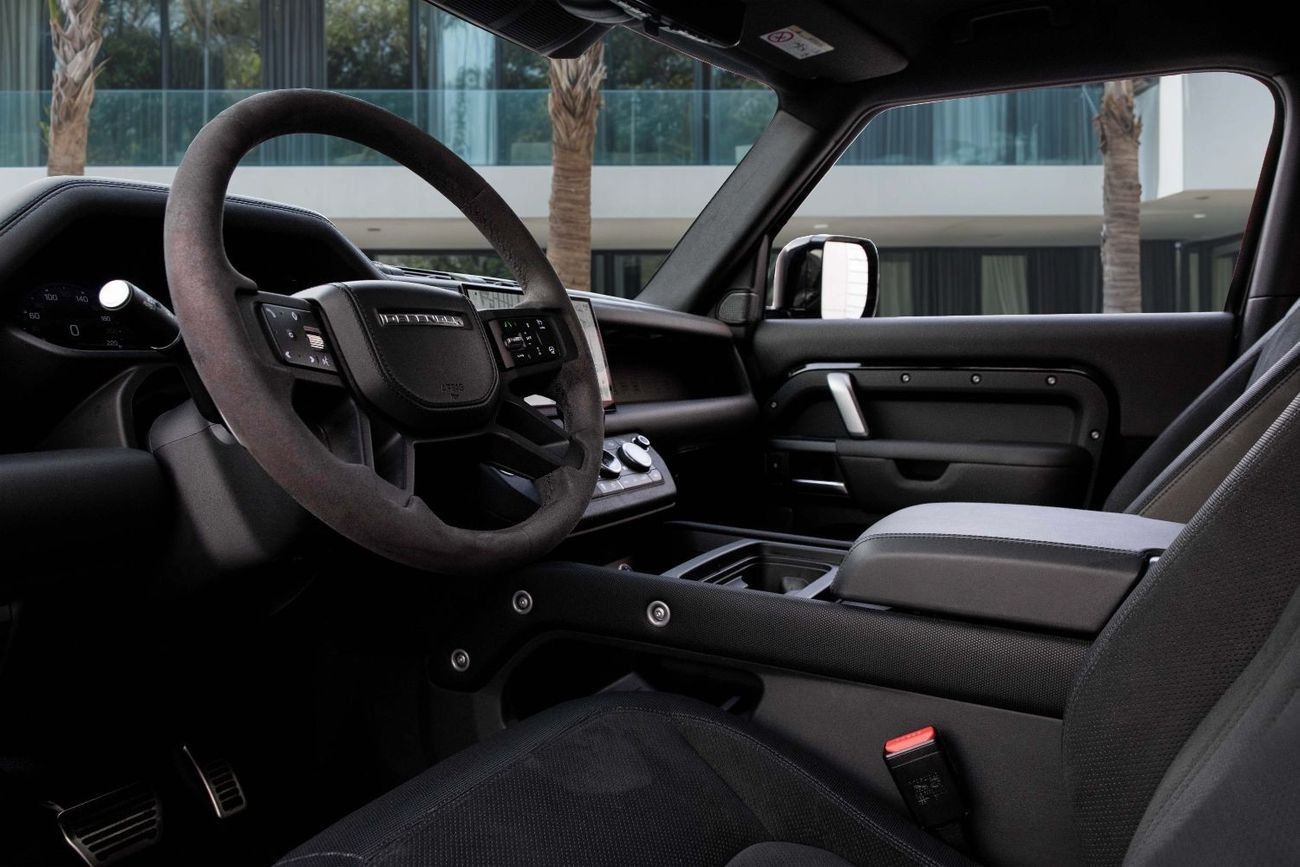 Land Rover Defender P525 V8 | 8,029 P.M  | 0% Downpayment | Agency Warranty!