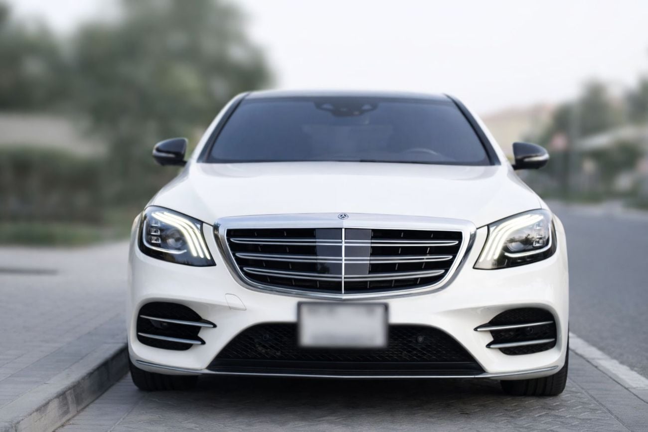 مرسيدس بنز S 560