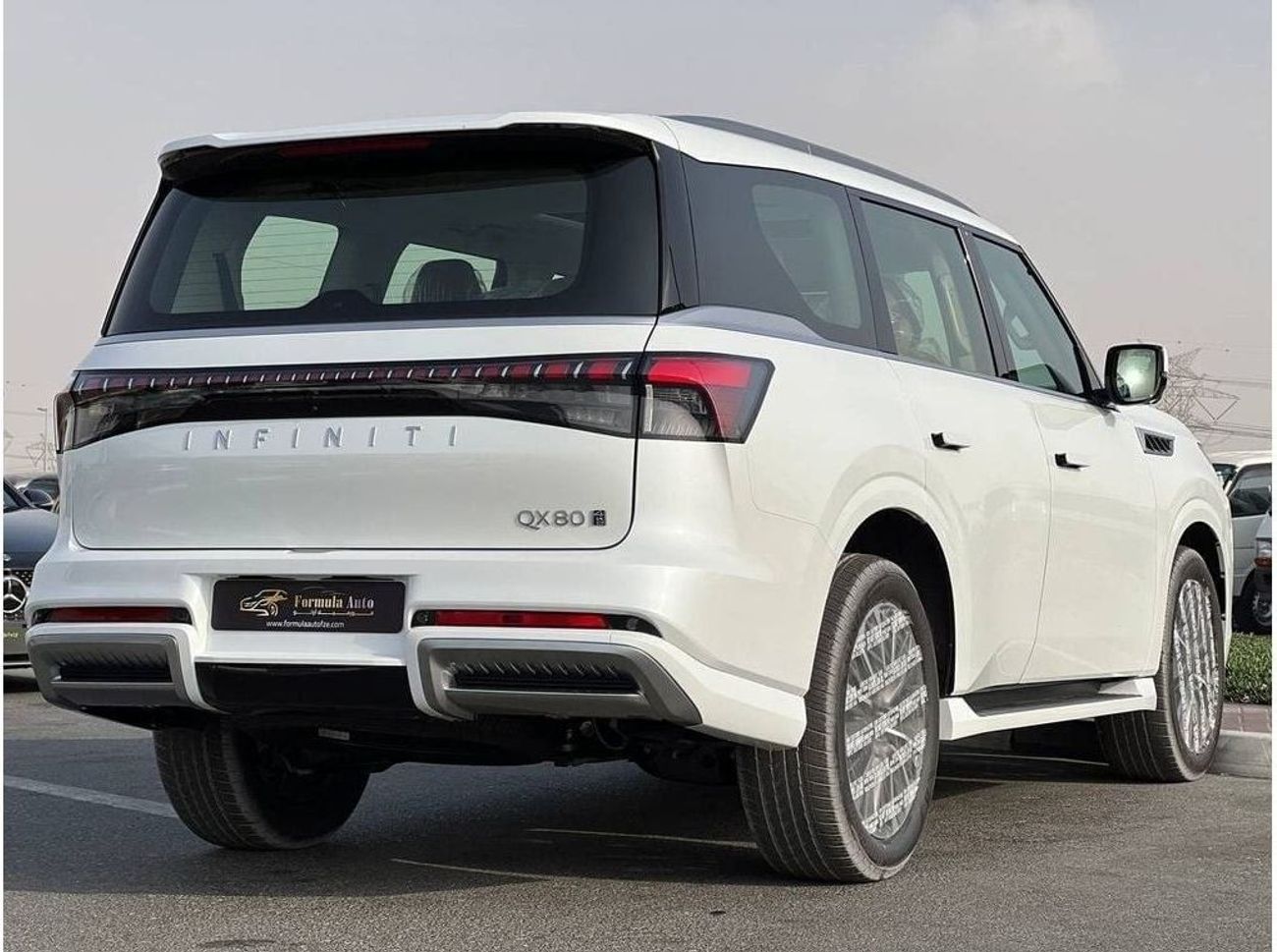 Infiniti QX80 3.5L TWIN TURBO PTR A/T // 2025 // FULL OPTION WITH 360 CAMERA , COOLING&HEATED SEATS , COOL BOX //