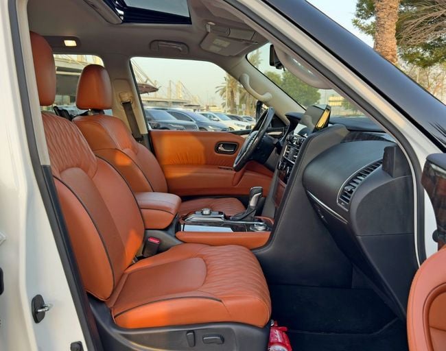 Nissan Patrol SE PLATINUM CITY, миниатюра 26