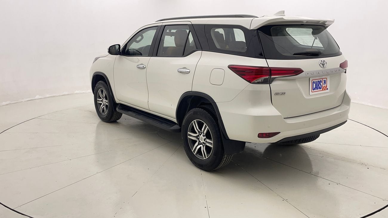 تويوتا فورتونر EXR 2.7 | بدون دفعة مقدمة | اختبار القيادة في المنزل