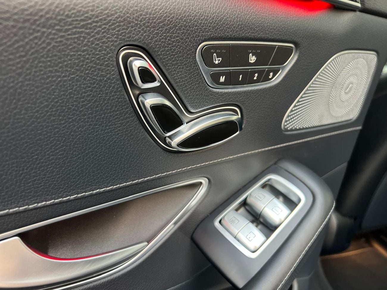 مرسيدس بنز S 63 AMG STD