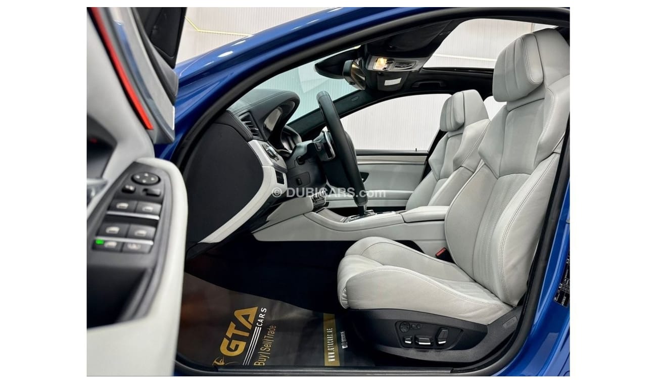 BMW M5 Std 2012 BMW M5 Vorsteiner, BMW Service History, Carbon Pack, Low Kms , GCC Specs