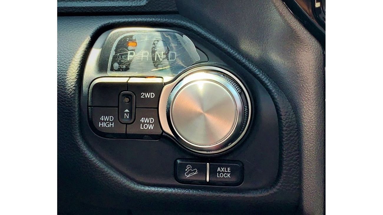 RAM 1500 Dodge RAM 1500 REBEL 5.7L Hemi V8