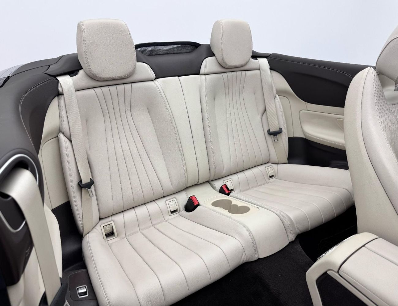 Mercedes-Benz E300 AMG Cabriolet 2018 Mercedes Benz E300 AMG Cabriolet, Warranty, Full Service History, Excellent Condi