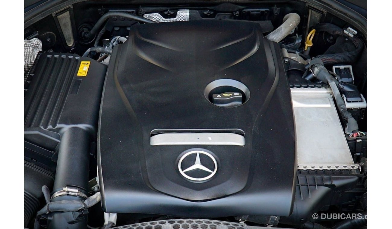 Mercedes-Benz E200 Premium AMG