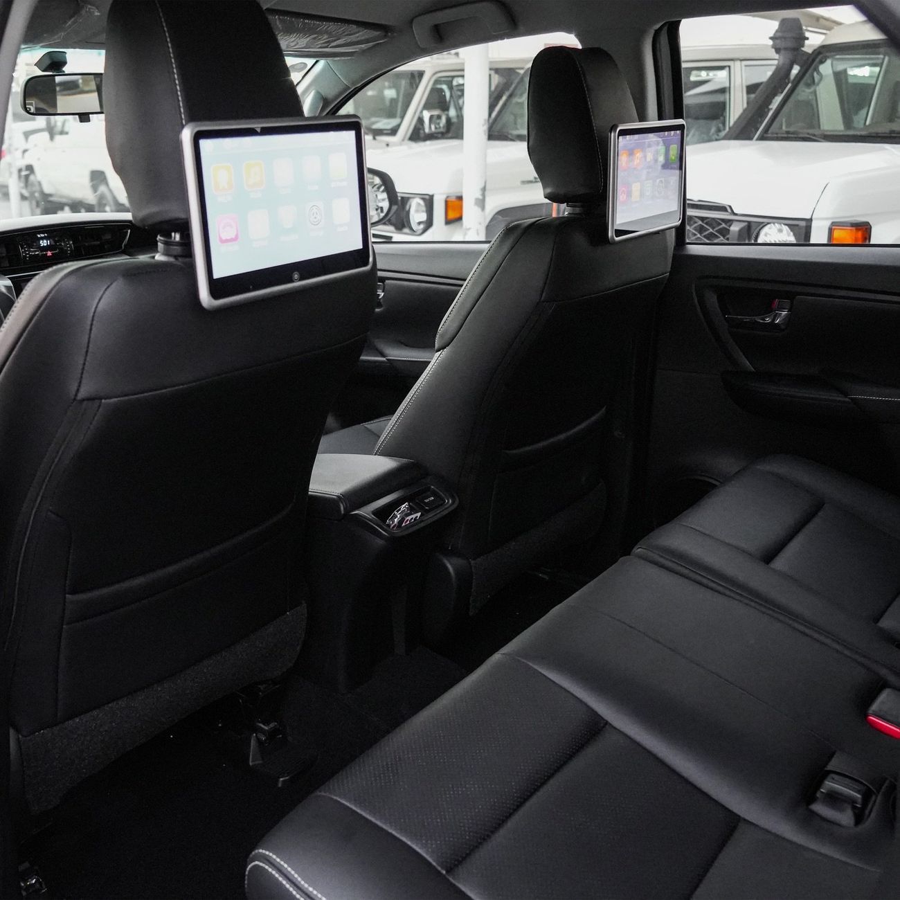 Toyota Fortuner Fortuner 2.7 Legender GR || 2025