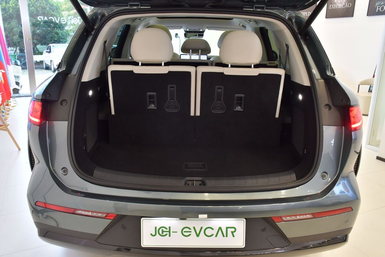 بي واي دي تانغ ل 600KM Four-wheel Drive LiDAR Flagship Model