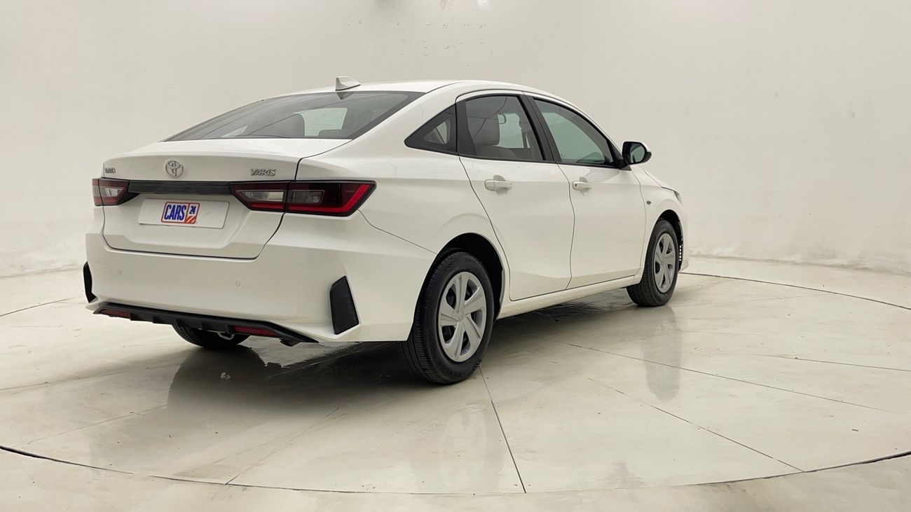 تويوتا يارس E 1.5 | بدون دفعة مقدمة | اختبار القيادة في المنزل