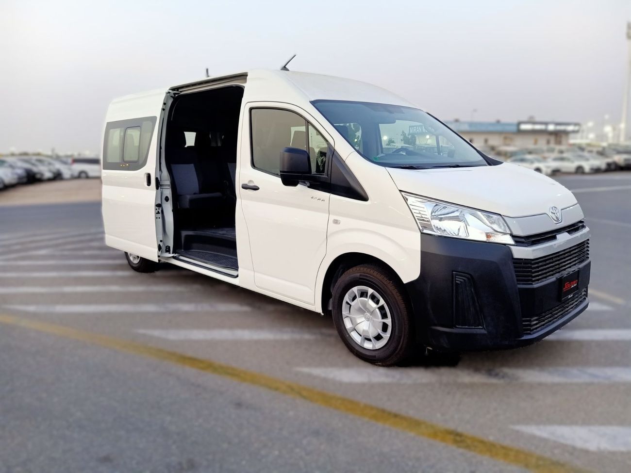 Toyota Hiace Commuter 3.5L M/T