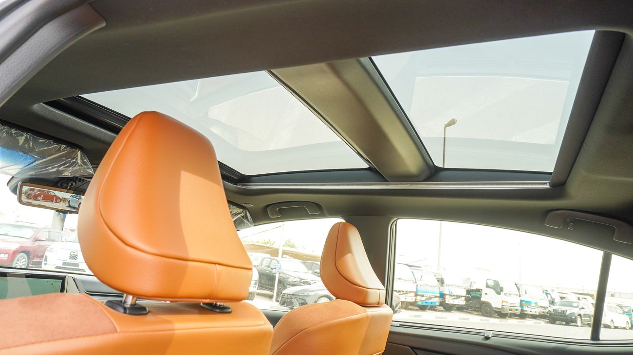 تويوتا كامري Lumiere HEV 2.5L Hybrid