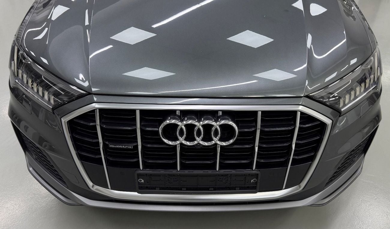 أودي Q7 55 TFSI S-LINE LUXURY 55 TFSI quattro S-Line 3.0L