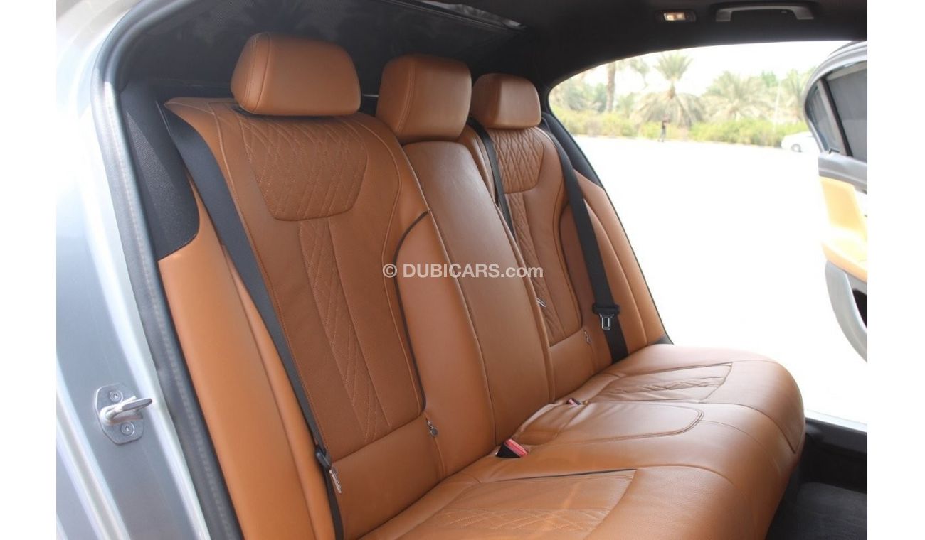 بي أم دبليو 750Li سبورت اكسيكتف M xDrive بي ام دبليو 2022