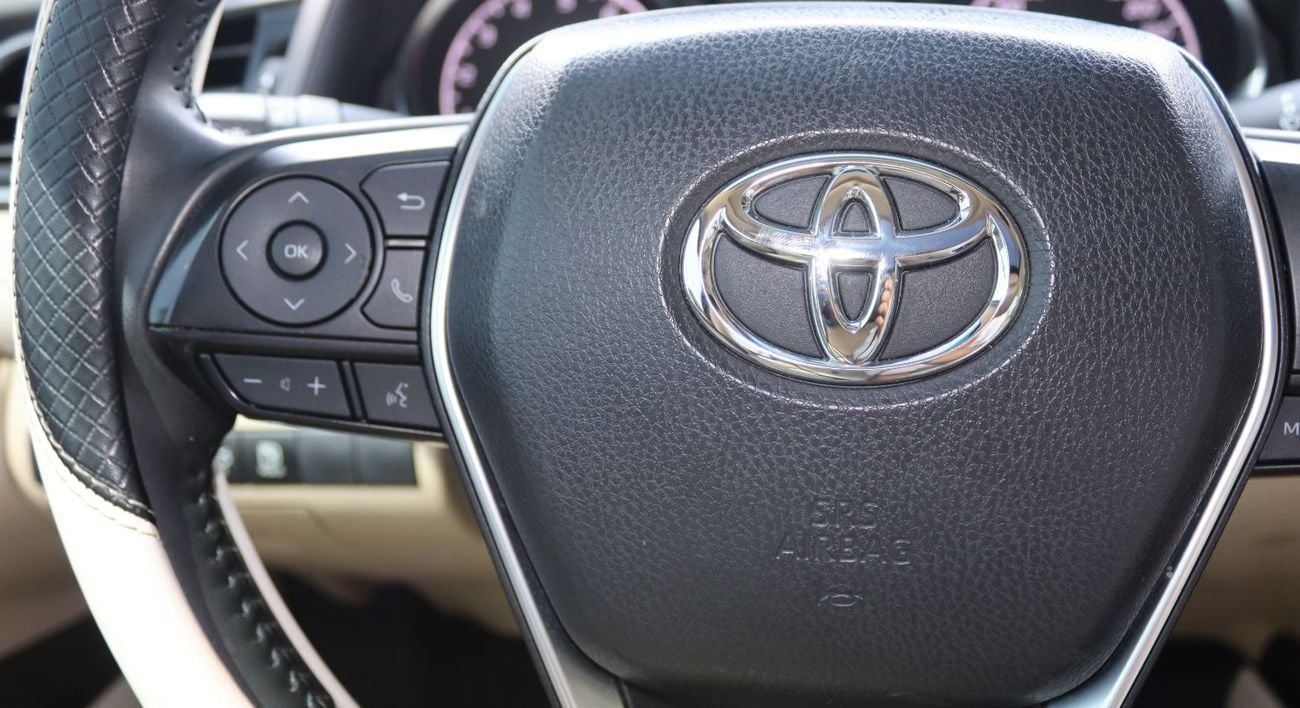 تويوتا كامري تويوتا كامري 2023 - خليجي - (4) سلندر - خليجي - بحالة ممتازة - محرك 2500 - السعر 79000 درهم- كم 6000