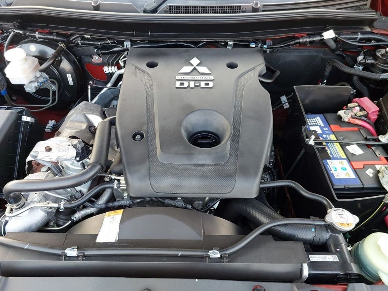 ميتسوبيشي تريتون MITSUBISHI TRITON GSR PICK UP RHD 2021 MODEL 2.4 L DIESEL AUTOMATIC(PM05054)