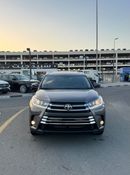Toyota Highlander 2019 XLE LIMITED SUNROOF AWD 7 SEATS FULL OPTION