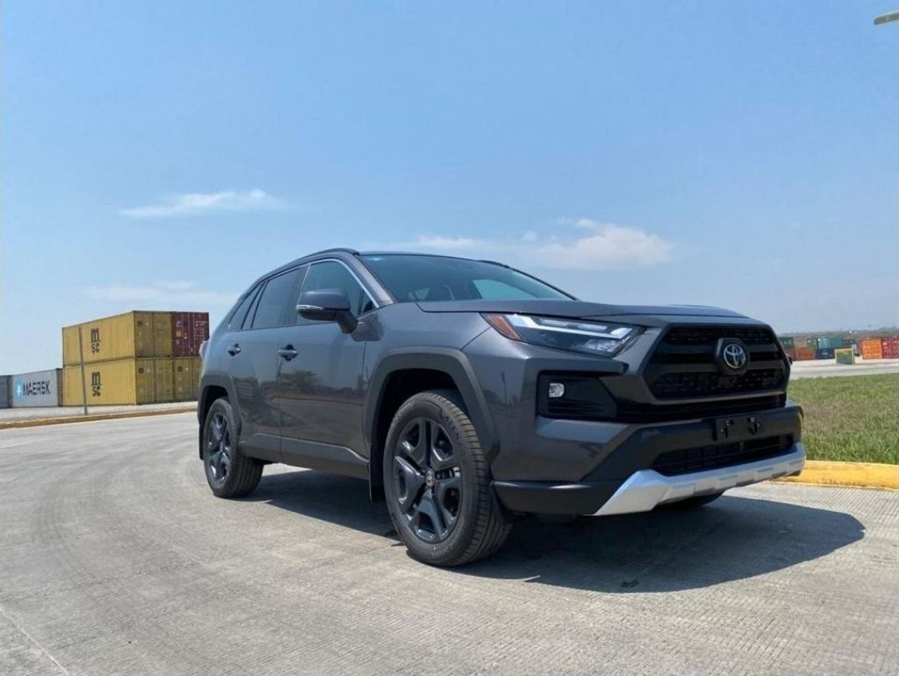 Toyota RAV4 2023 Toyota Rav4 Adventure, 2.5 4WD Petrol Zero KM