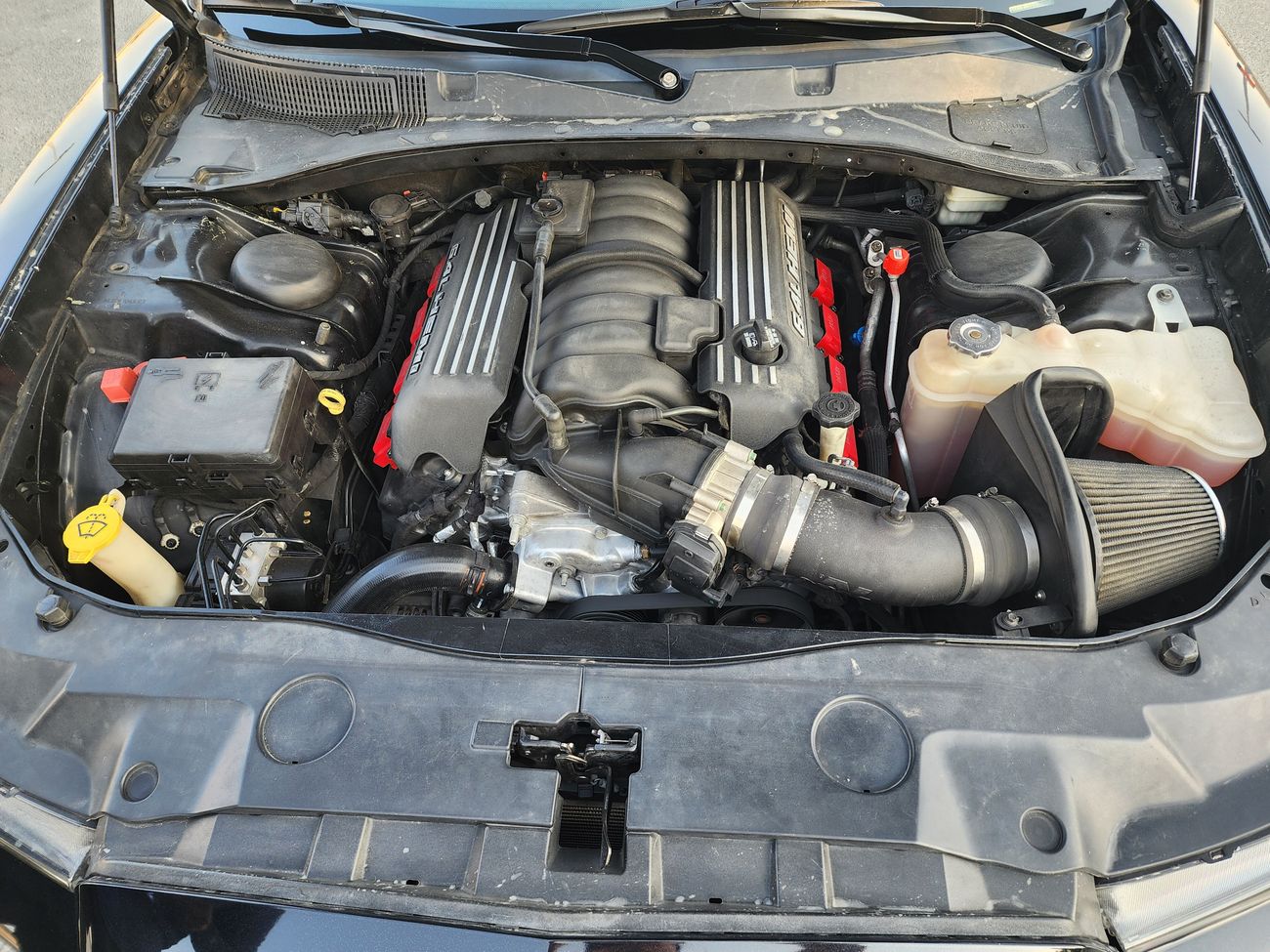 دودج تشارجر SRT8 6.4L